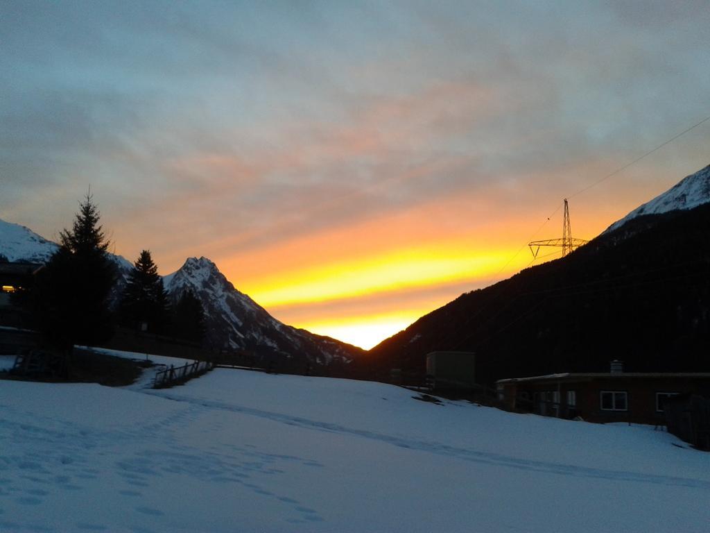 Apartament Haus Mattle Pettneu am Arlberg Zewnętrze zdjęcie