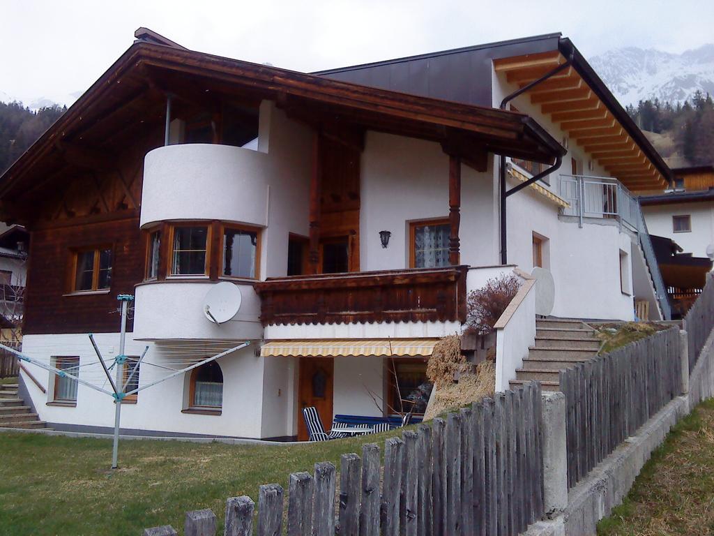 Apartament Haus Mattle Pettneu am Arlberg Zewnętrze zdjęcie